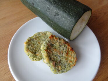 Zucchiniplättar och zucchini